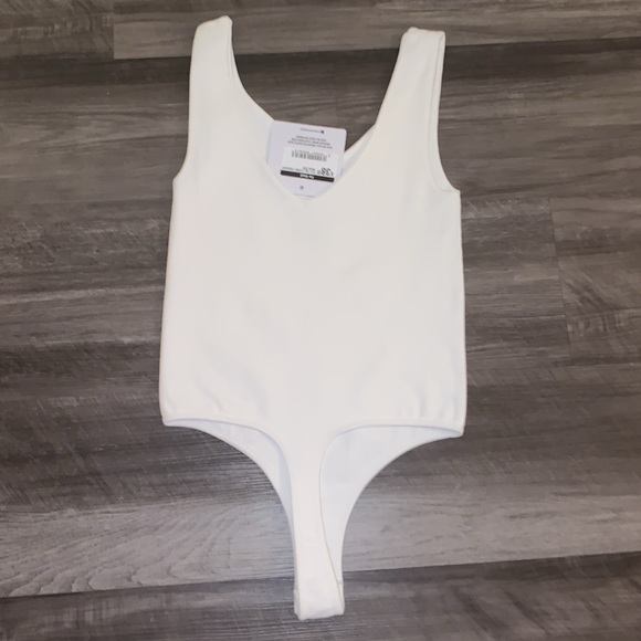 NWT White Deep V Tank Bodysuit - Picture 2 of 3